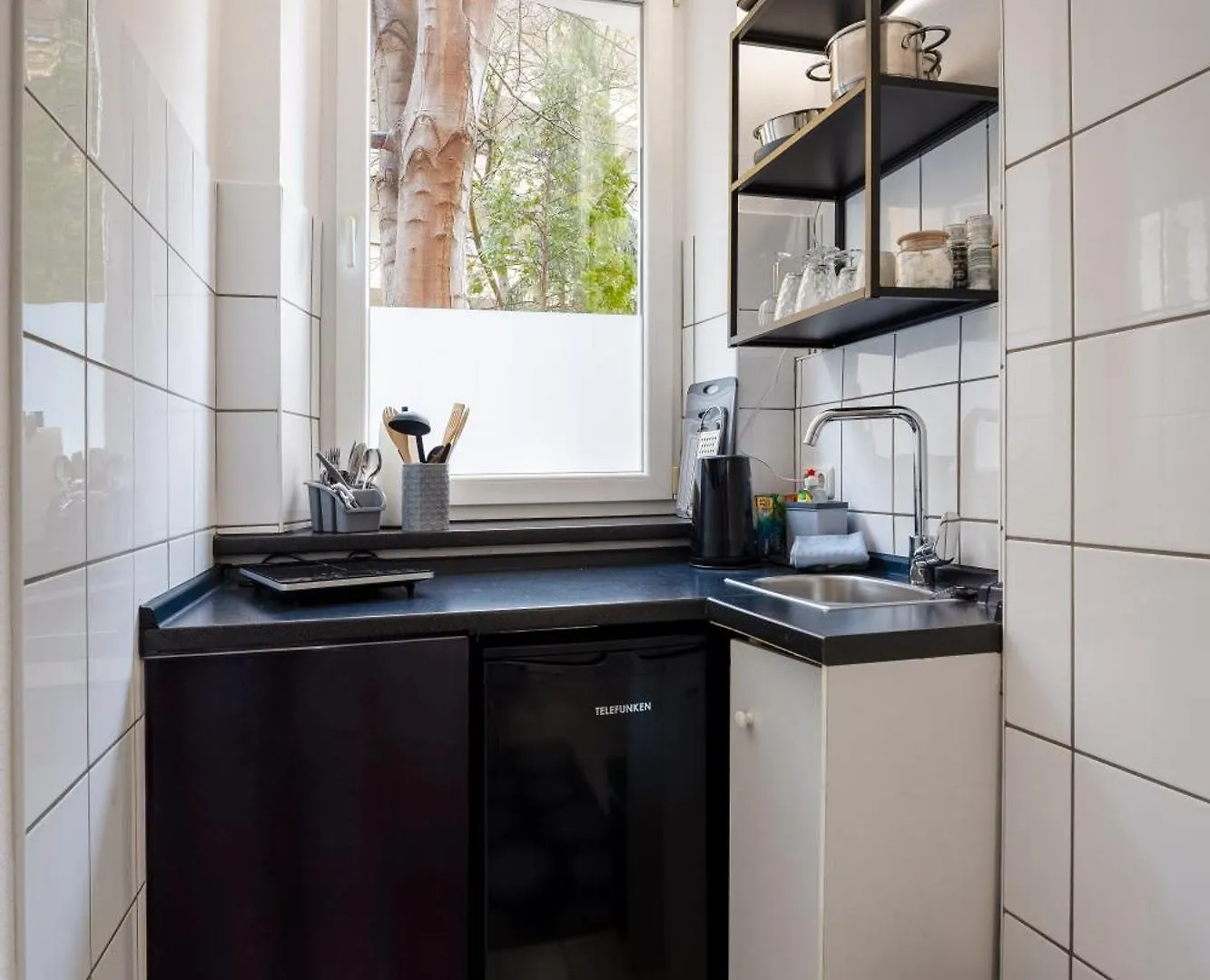Modern Living Apartment - 3-Zimmer - Nuernberg Nord, Ruhige Seitenstrasse, Fusslaeufig Strassenbahn Nürnberg